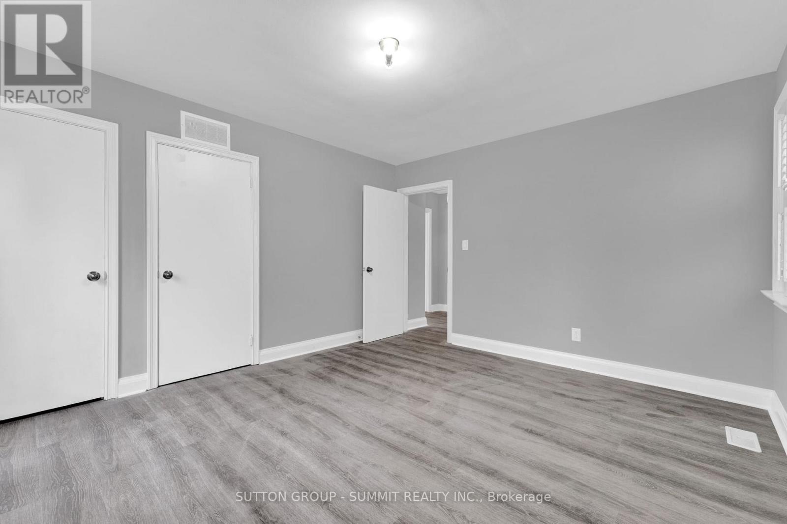 Photo 10 of 17 Ben Machree Drive, Mississauga ON