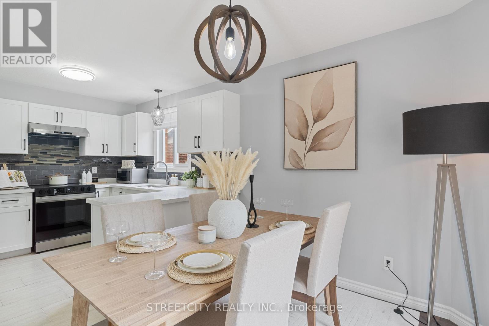 Photo 12 of 1176 South Wenige Drive, London North ON