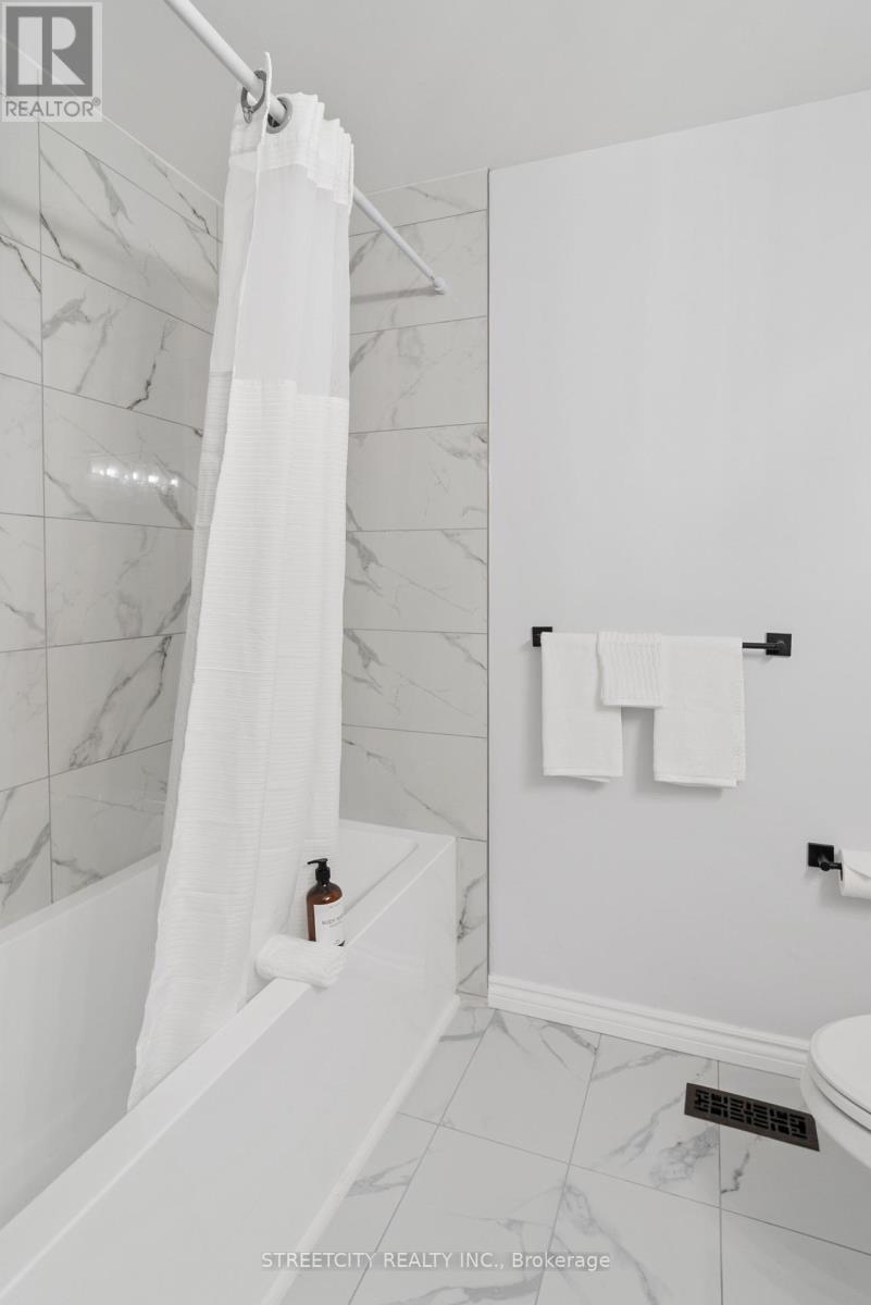 Photo 29 of 1176 South Wenige Drive, London North ON