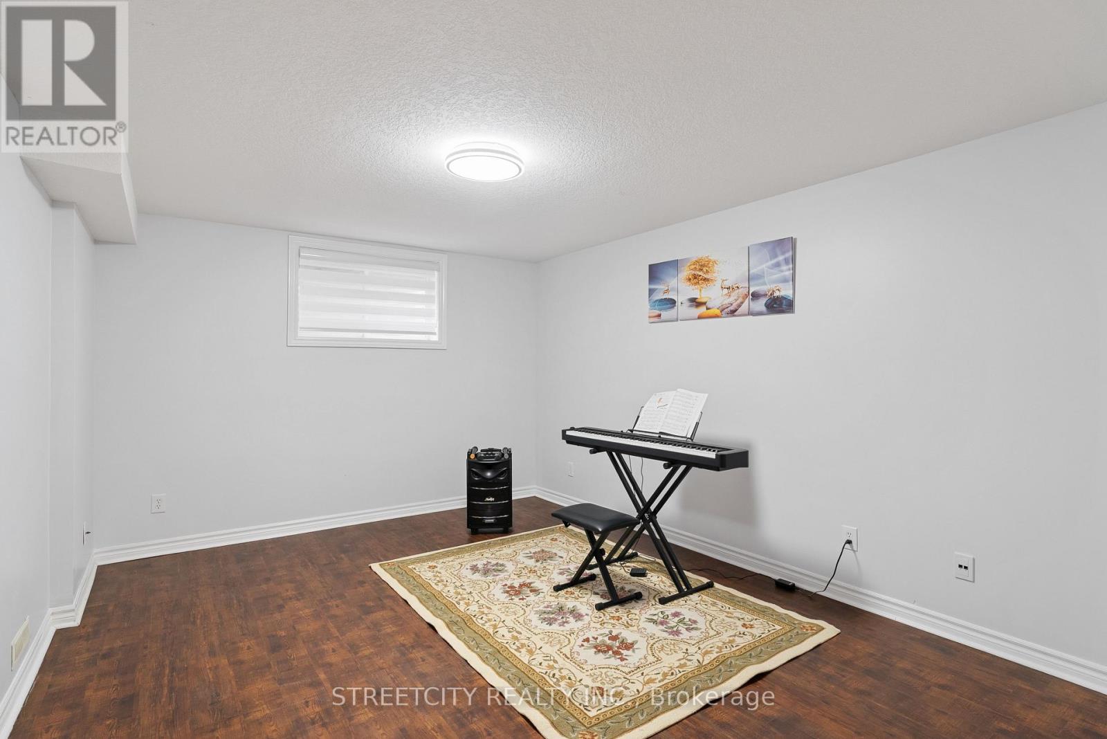 Photo 34 of 1176 South Wenige Drive, London North ON