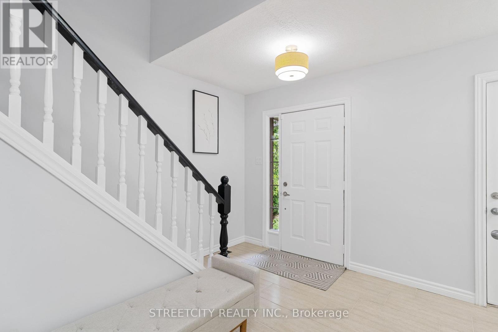 Photo 4 of 1176 South Wenige Drive, London North ON