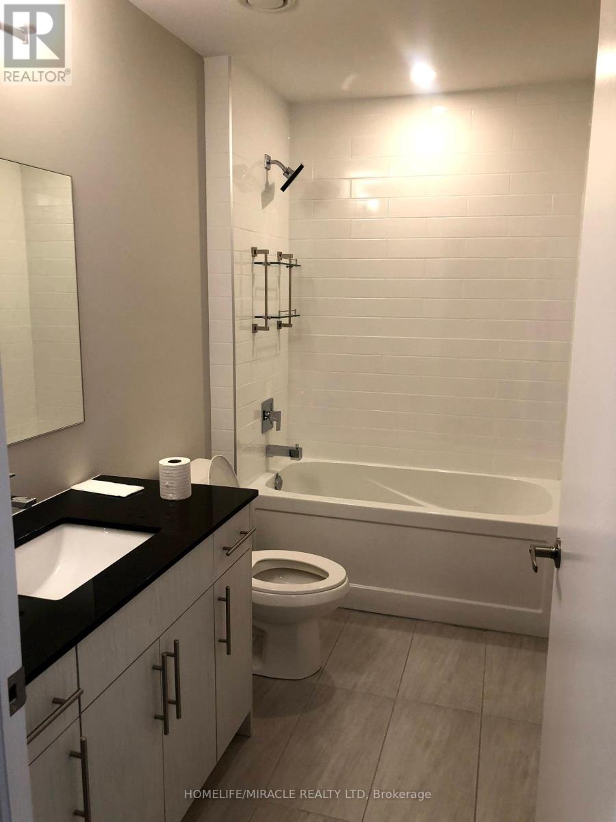 Photo 31 of 1001 60 Charles Street, Kitchener ON