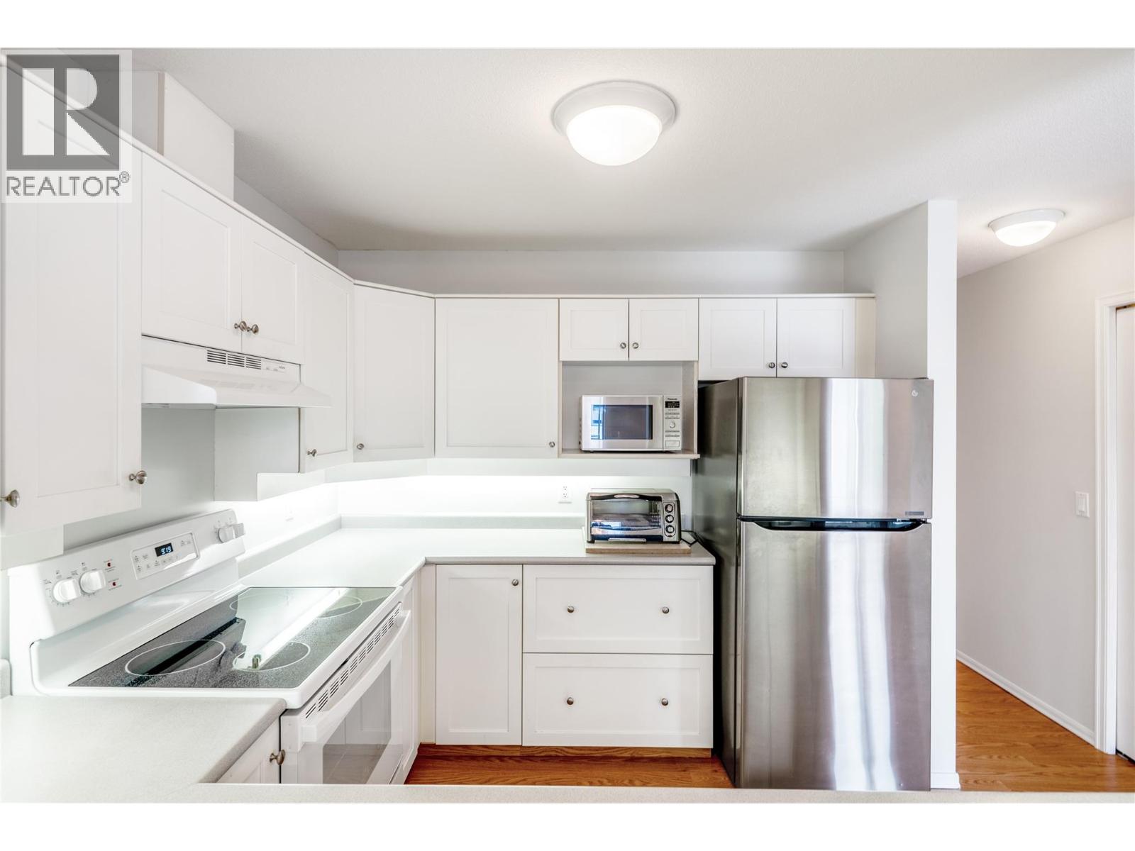 210 3283 Casorso Road, Kelowna