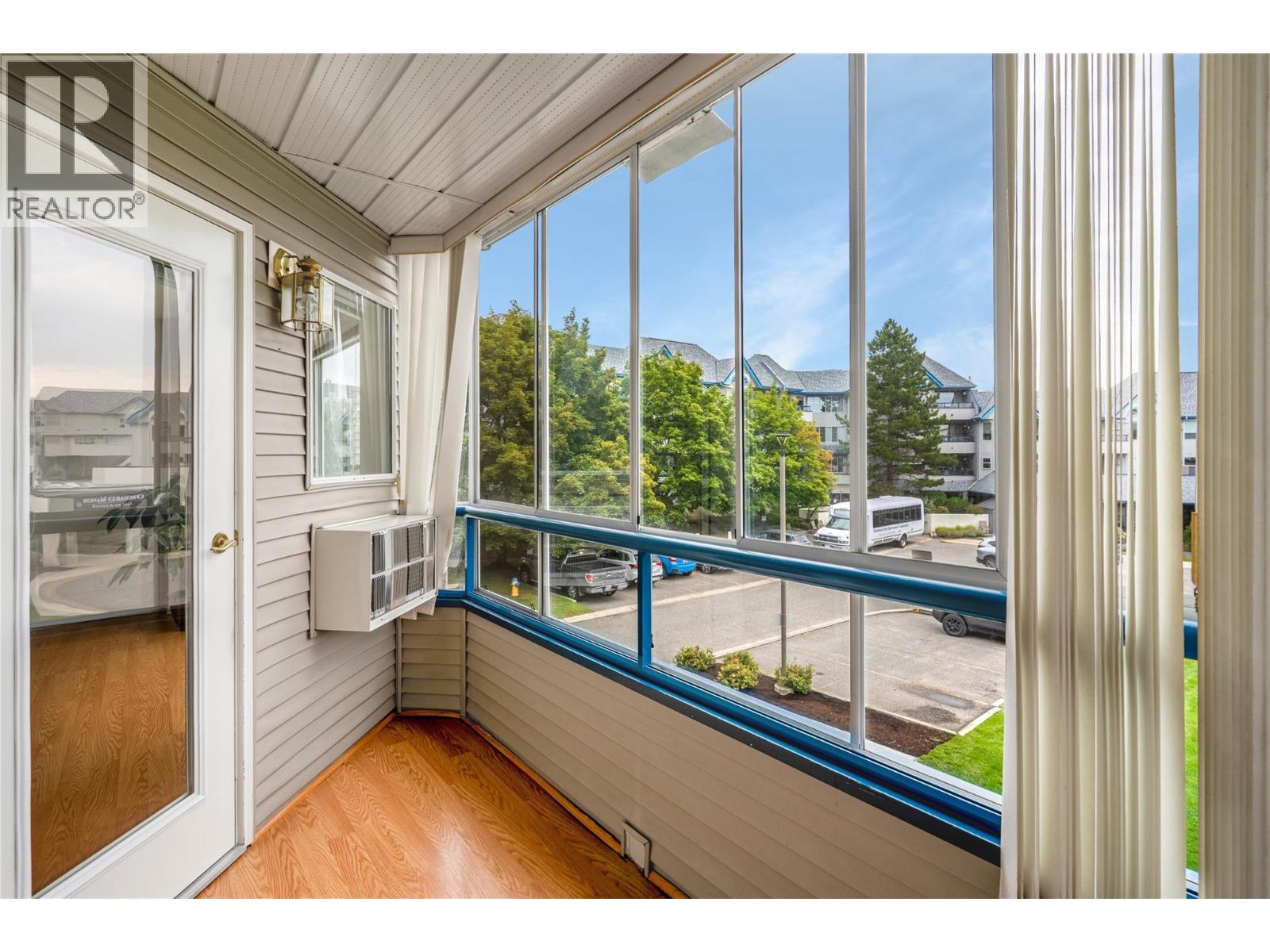 210 3283 Casorso Road, Kelowna