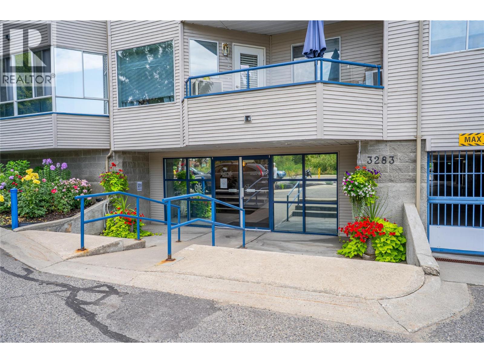 210 3283 Casorso Road, Kelowna