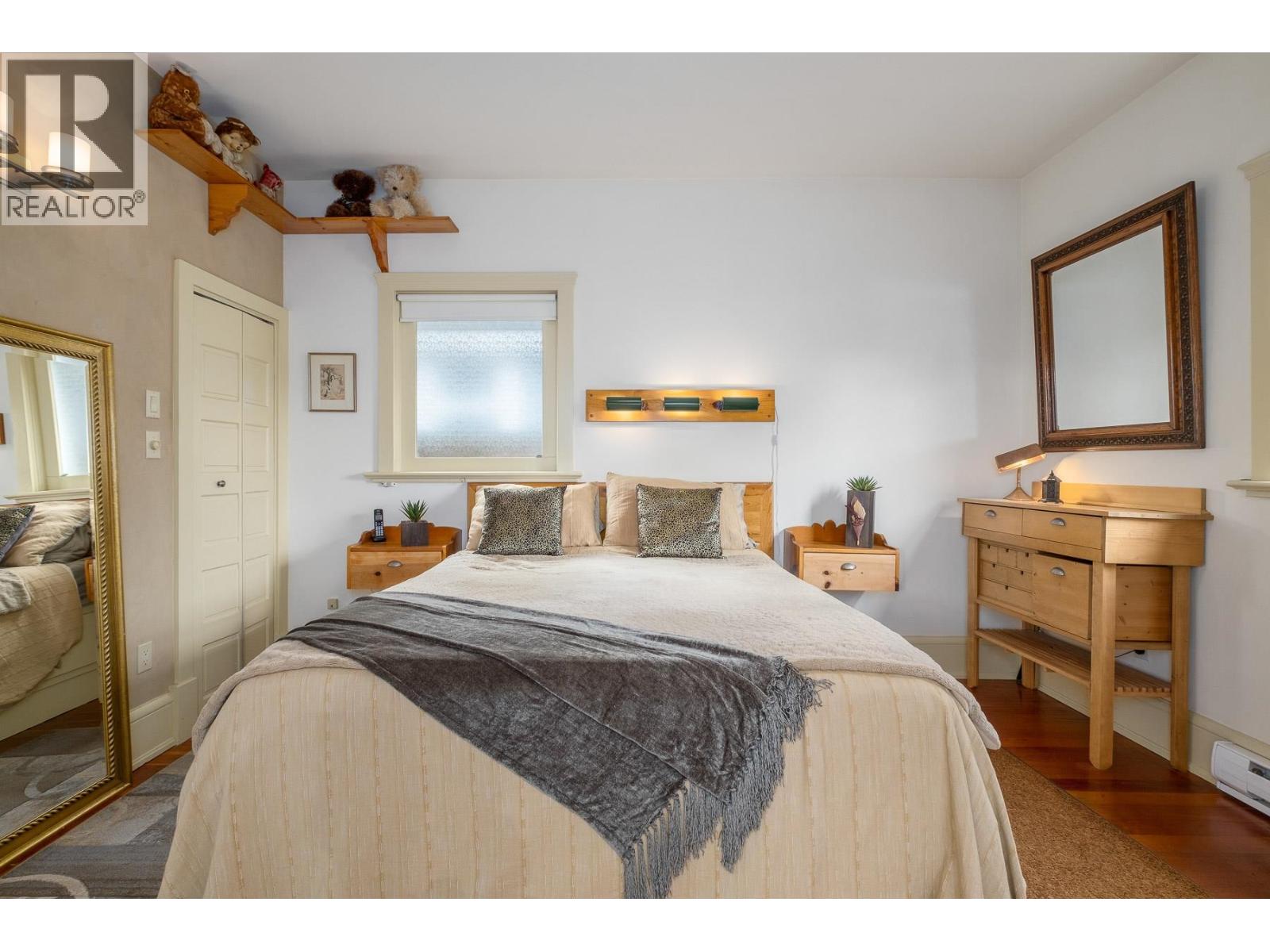 Photo 21 of 5138 Somerville Street, Vancouver BC