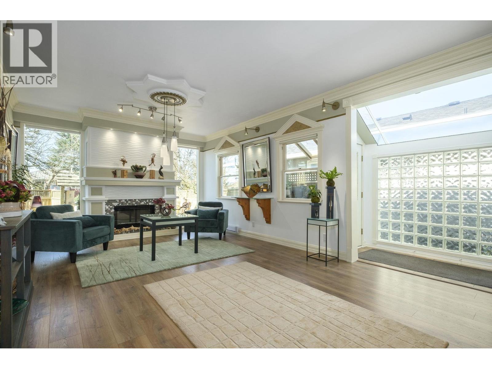 Photo 7 of 5138 Somerville Street, Vancouver BC
