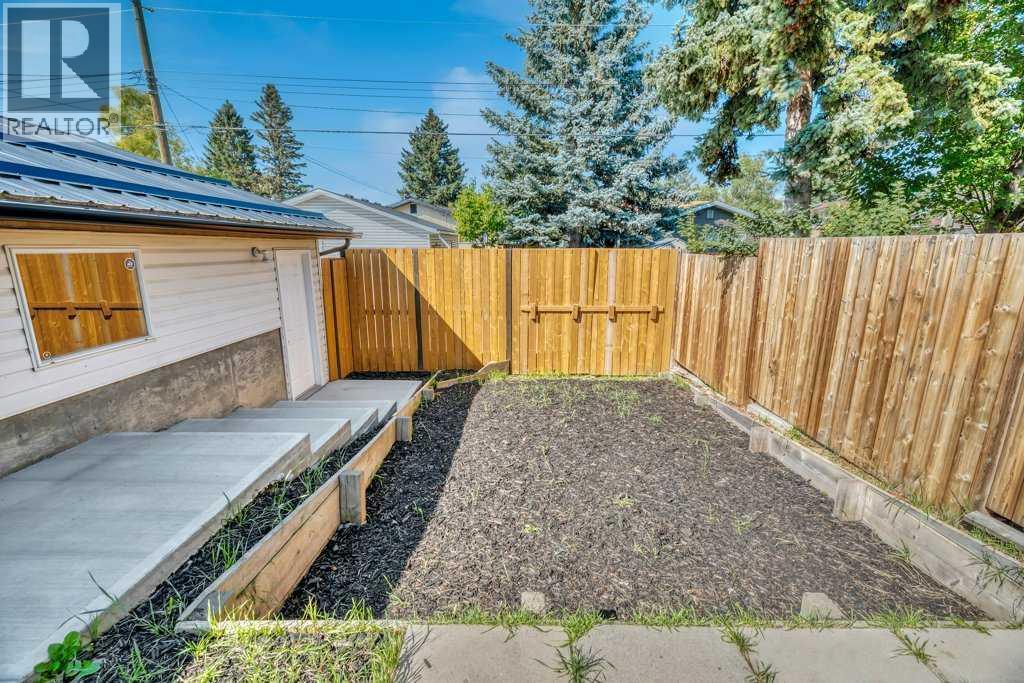 Photo 41 of 3112 107 Avenue Sw, Calgary AB