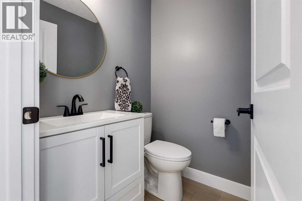 Photo 16 of 16 Millrise Green Sw, Calgary AB