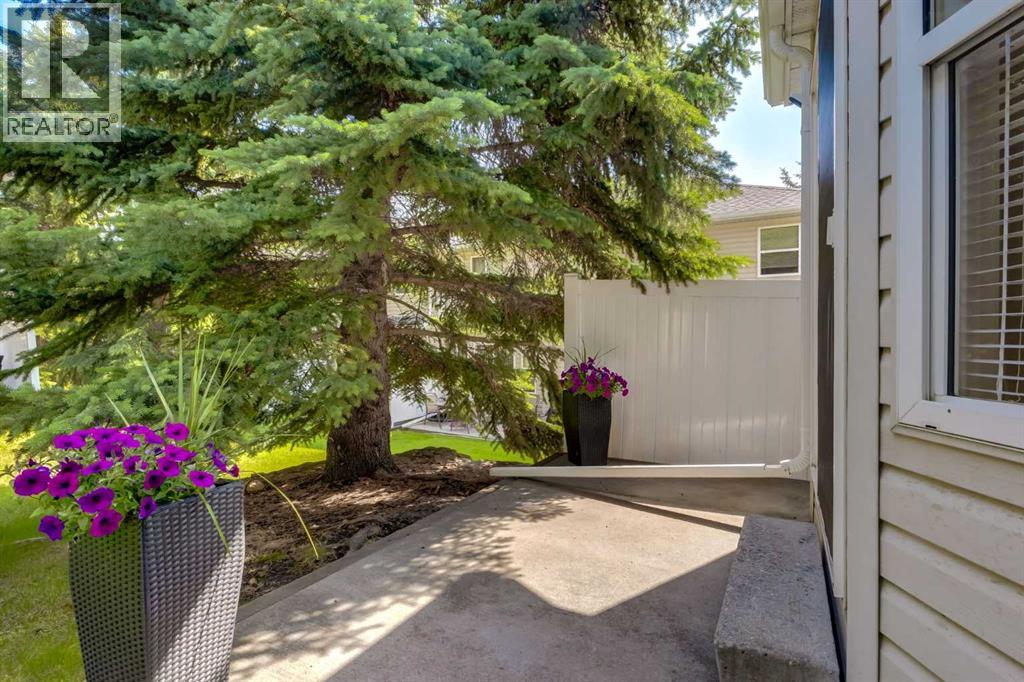 Photo 39 of 16 Millrise Green Sw, Calgary AB