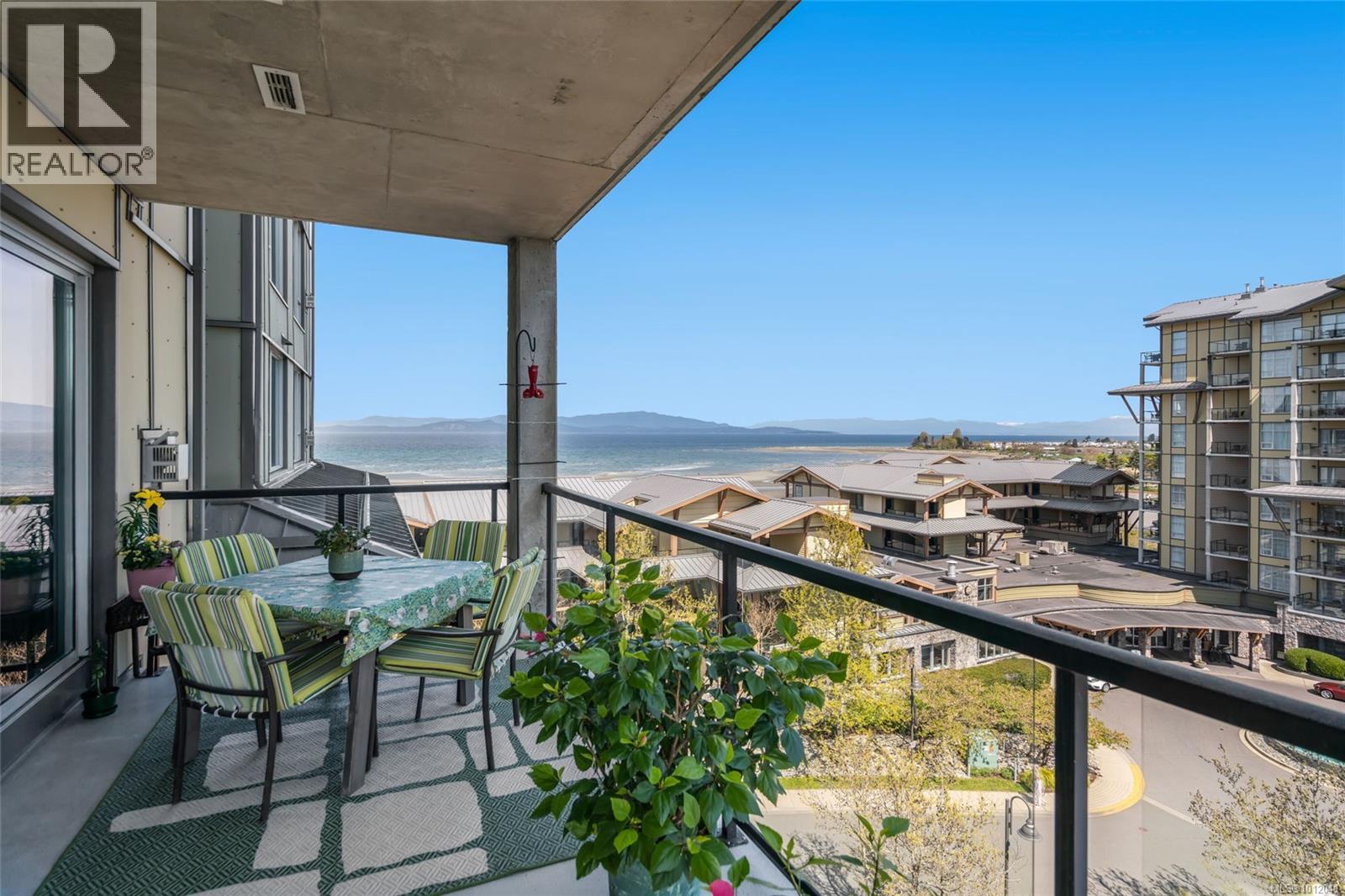 Photo 21 of 604 194 Beachside Dr, Parksville BC