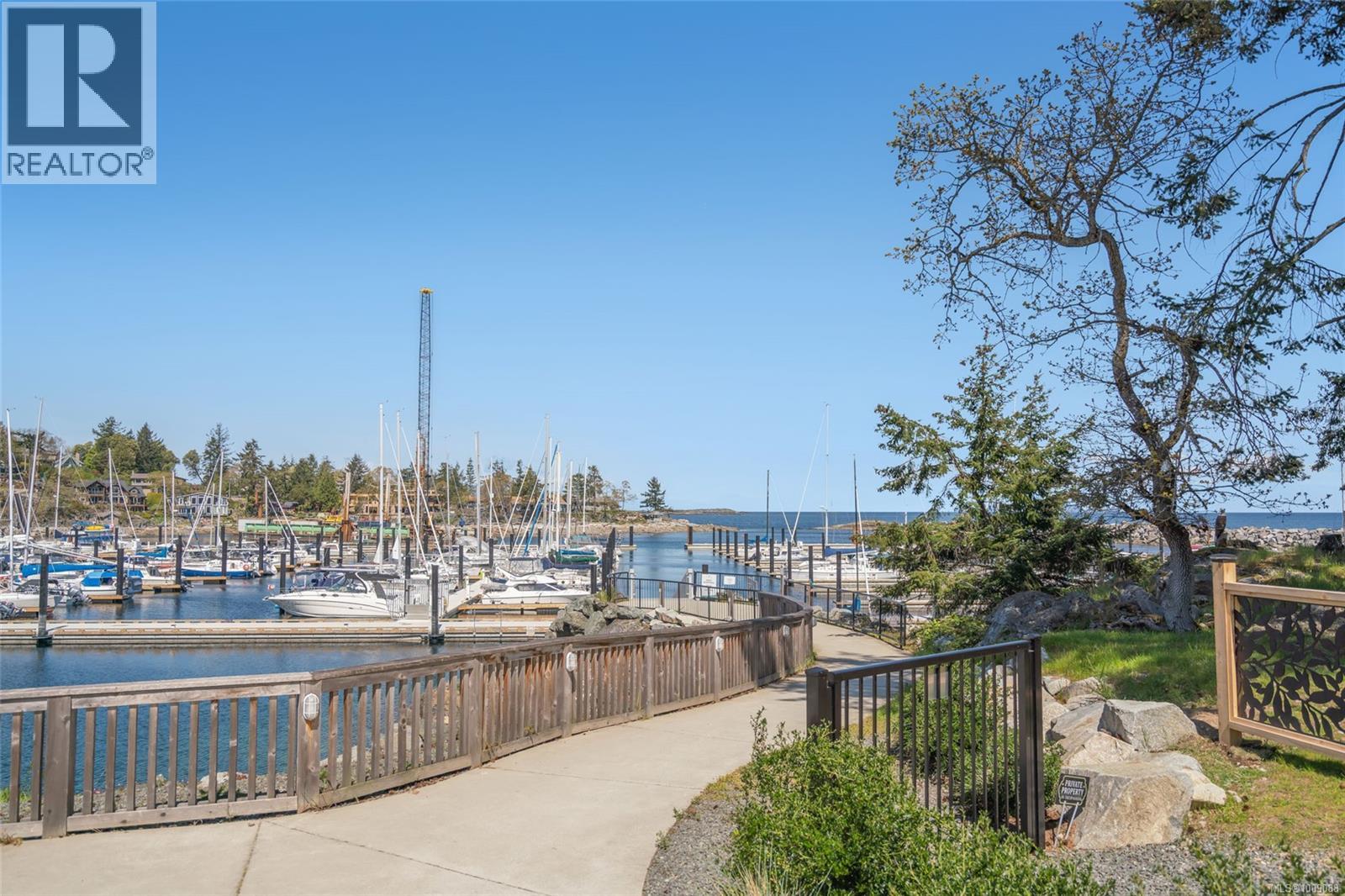 Photo 24 of 207 3529 Dolphin Dr, Nanoose Bay BC