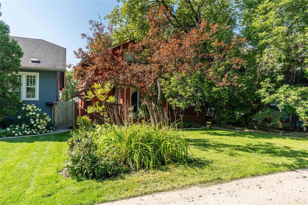 Photo 4 of 289 Waterloo Street, Winnipeg MB