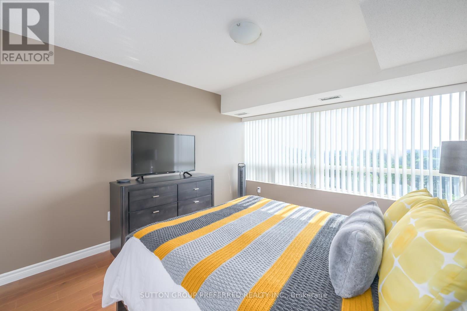 Photo 25 of 609 521 Riverside Drive, London North ON