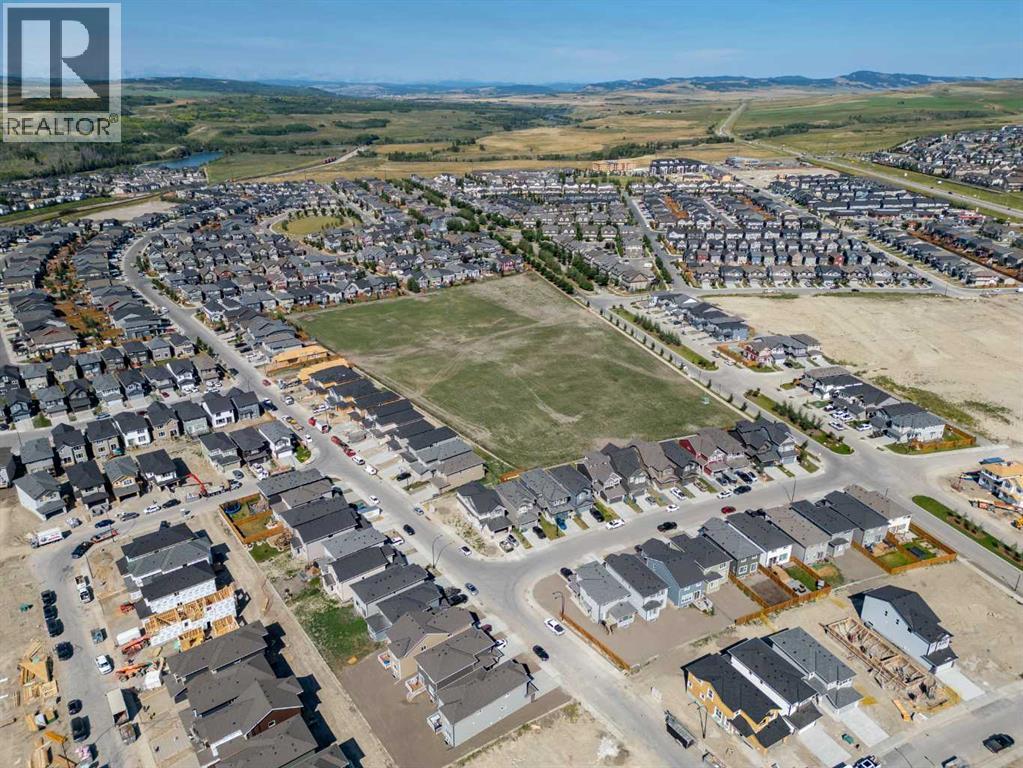 Photo 35 of 31 Belgian Court, Cochrane AB