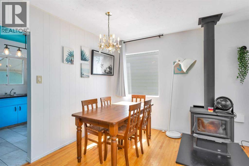 Photo 7 of 5031 52 Street, Sylvan Lake AB