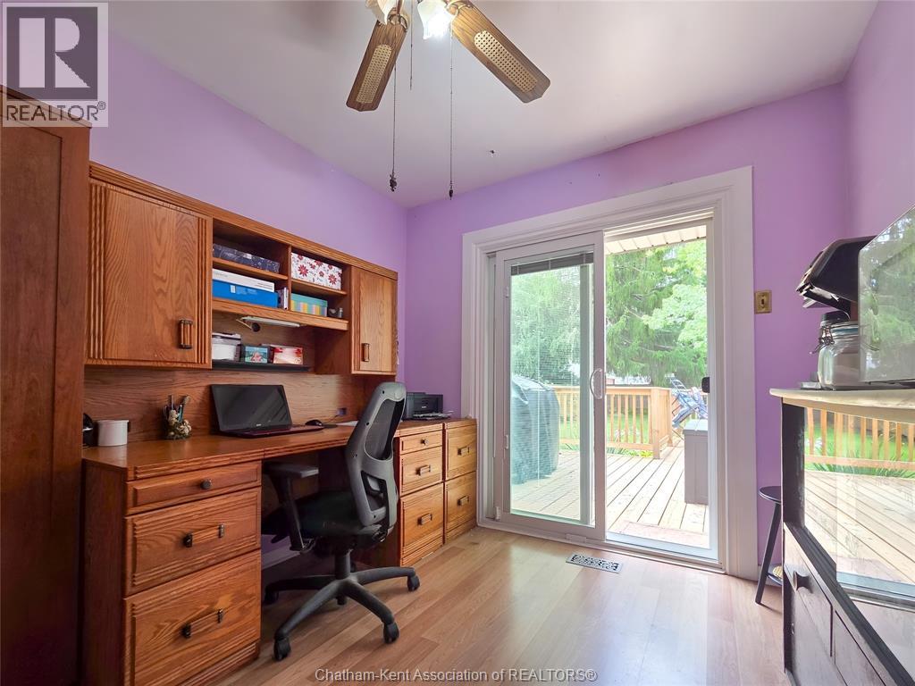 Photo 15 of 26 Burton Avenue, Chatham ON