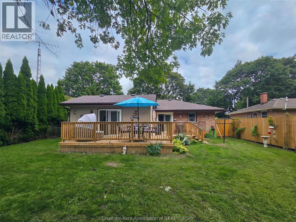 Photo 41 of 26 Burton Avenue, Chatham ON