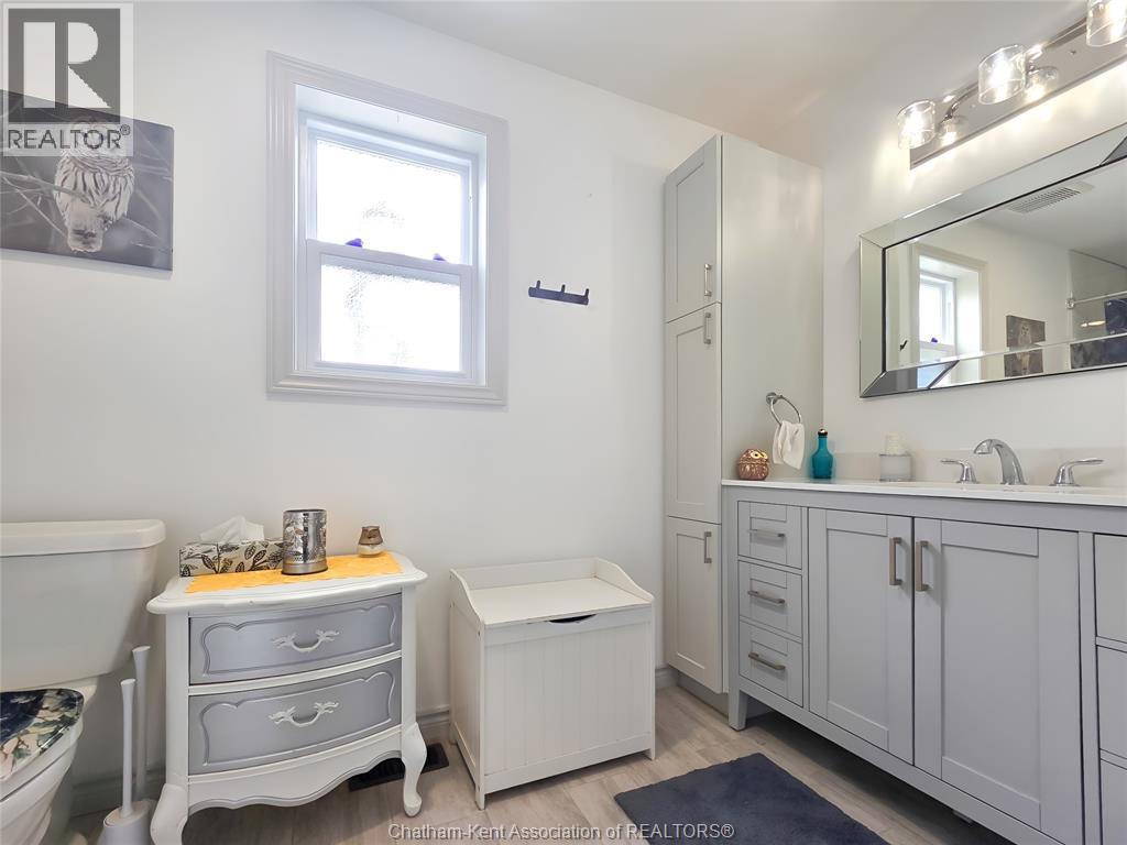 Photo 24 of 26 Burton Avenue, Chatham ON