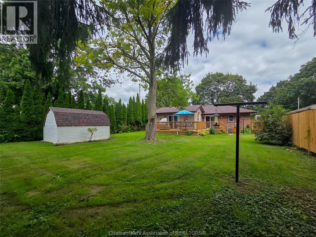 Photo 35 of 26 Burton Avenue, Chatham ON
