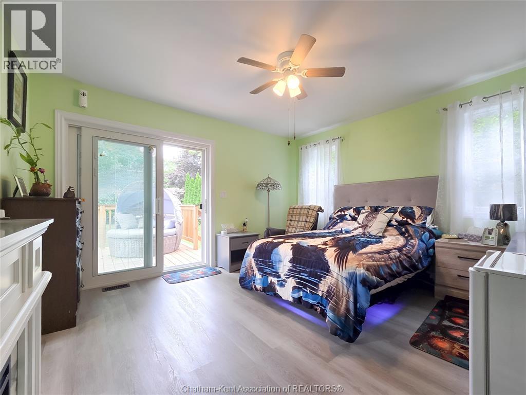 Photo 22 of 26 Burton Avenue, Chatham ON