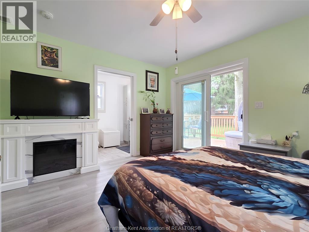 Photo 23 of 26 Burton Avenue, Chatham ON