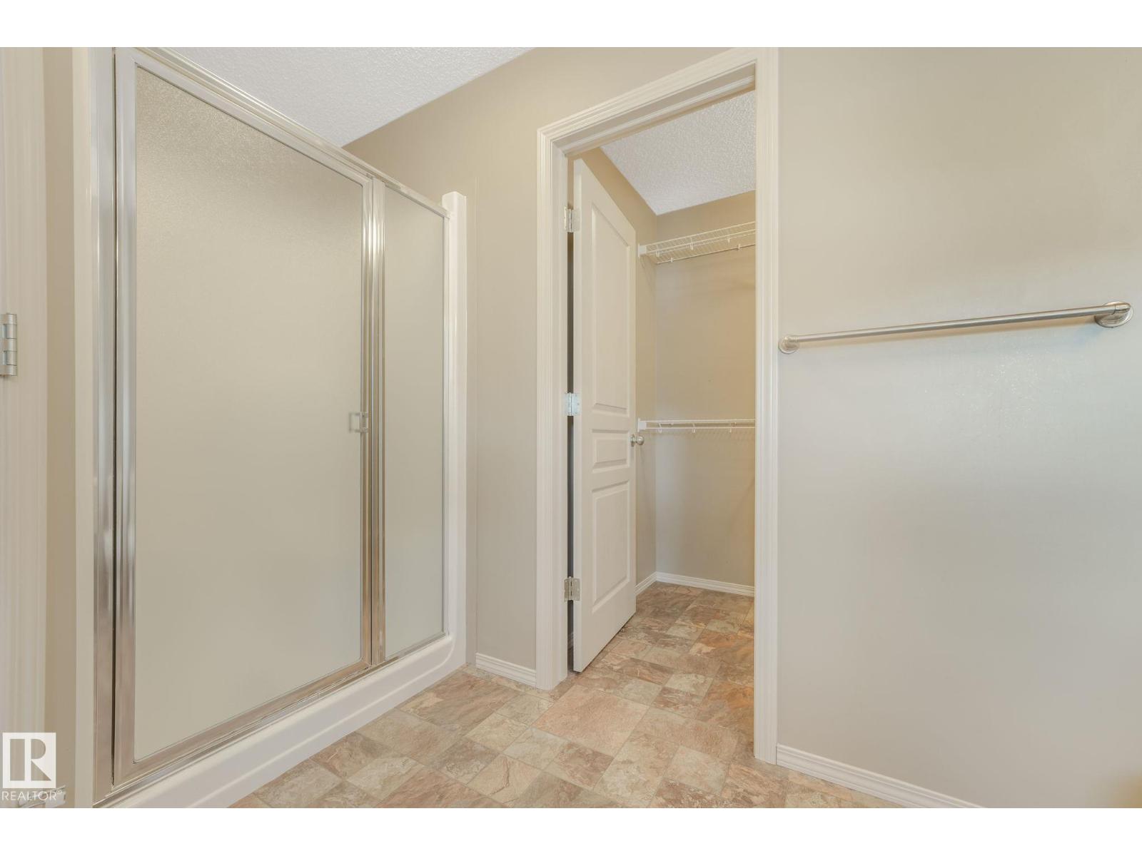Photo 21 of 7013 Cardinal Wy Sw, Edmonton AB