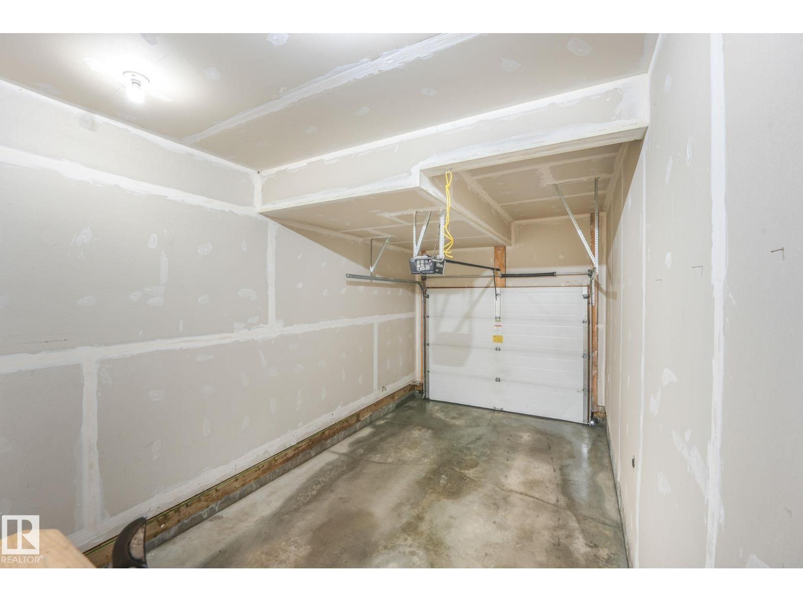 Photo 26 of 7013 Cardinal Wy Sw, Edmonton AB