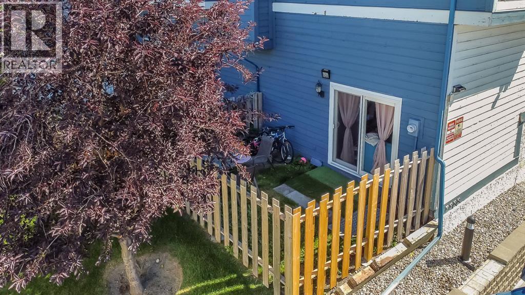 Single Family House 4 Level for Sale in    Street NE Marlborough Calgary 