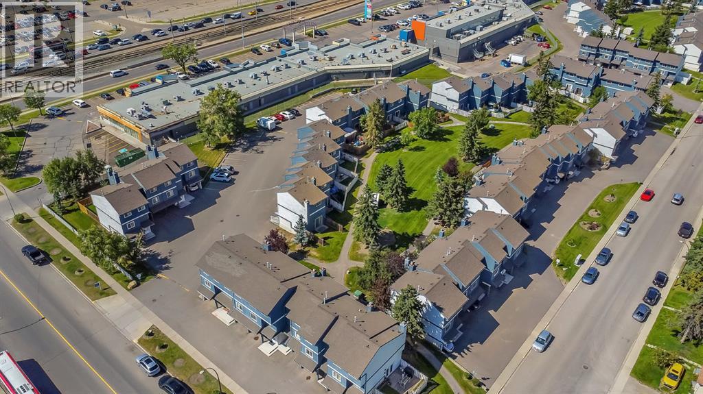 Single Family House 4 Level for Sale in    Street NE Marlborough Calgary 