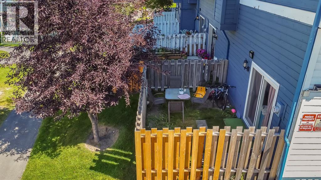 Single Family House 4 Level for Sale in    Street NE Marlborough Calgary 