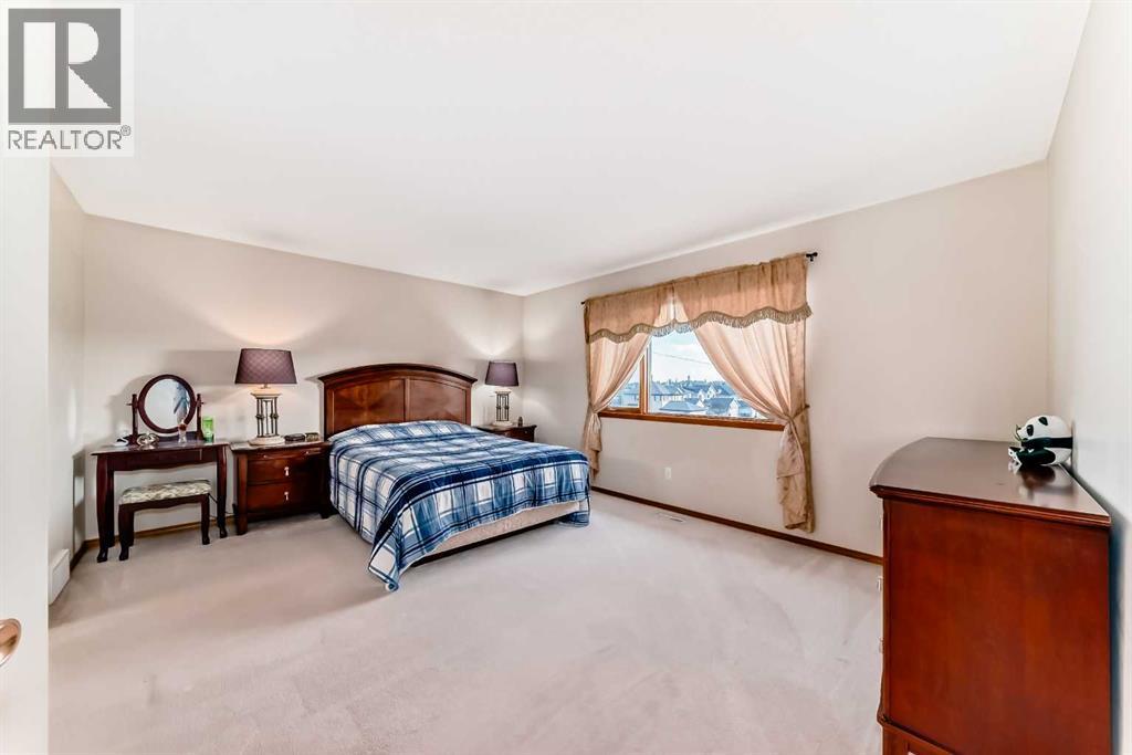 Photo 26 of 75 Hampstead Way Nw, Calgary AB