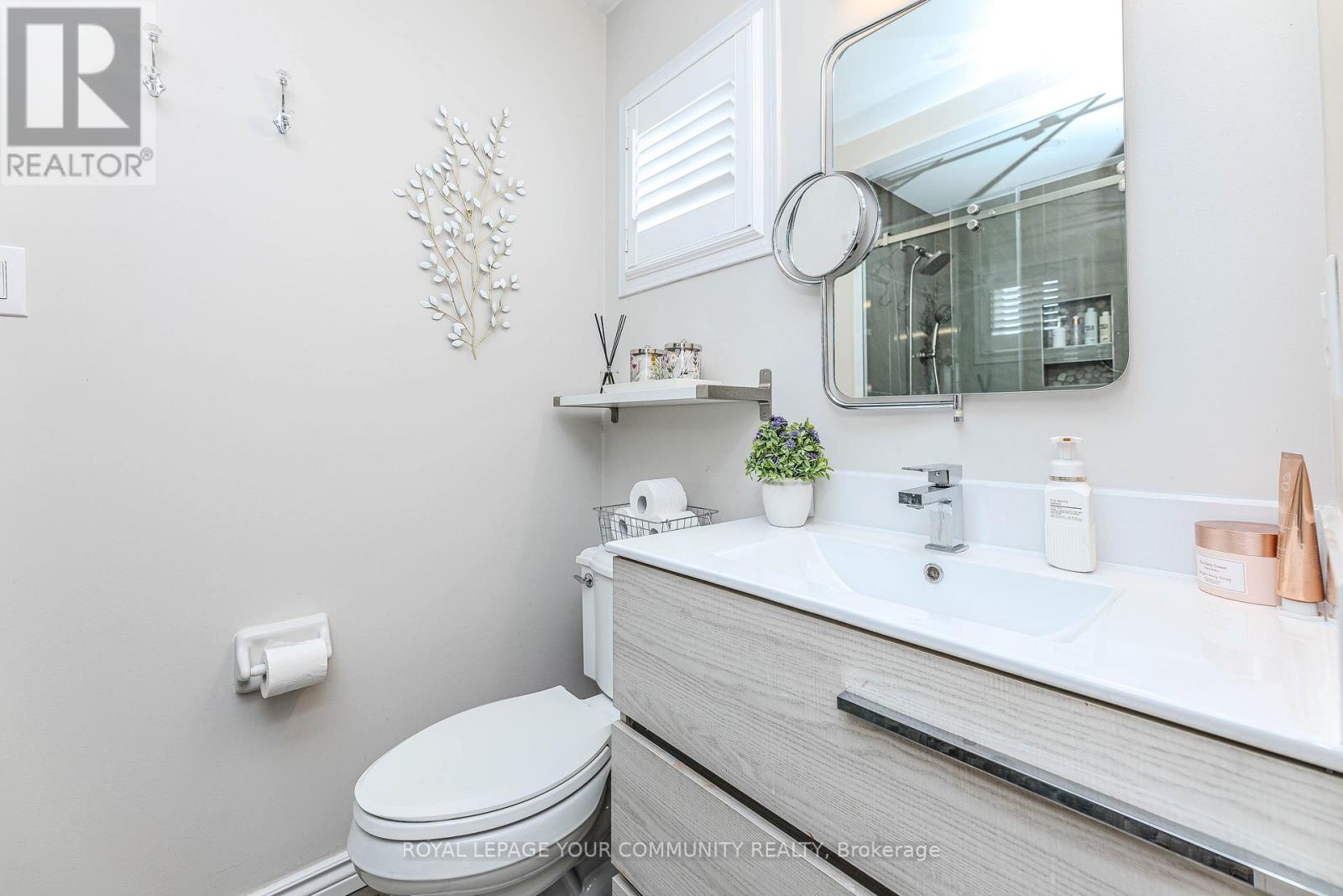 Photo 30 of 78 Tania Crescent, Vaughan ON