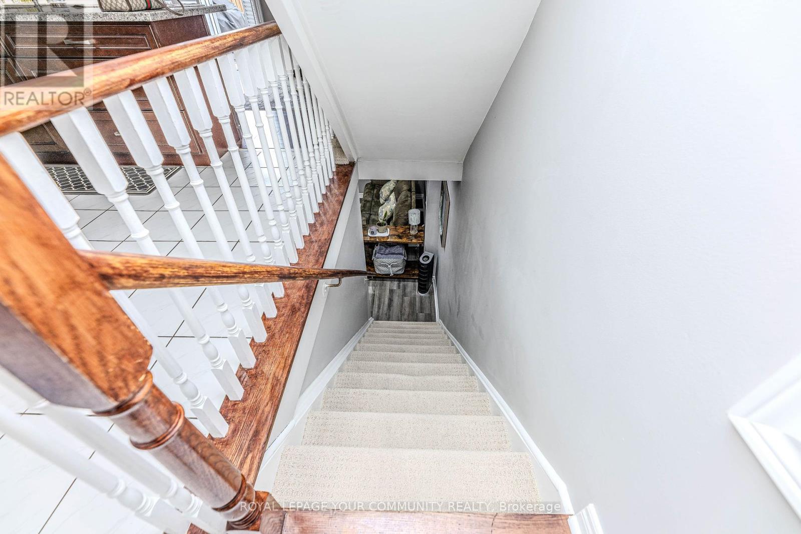 Photo 38 of 78 Tania Crescent, Vaughan ON