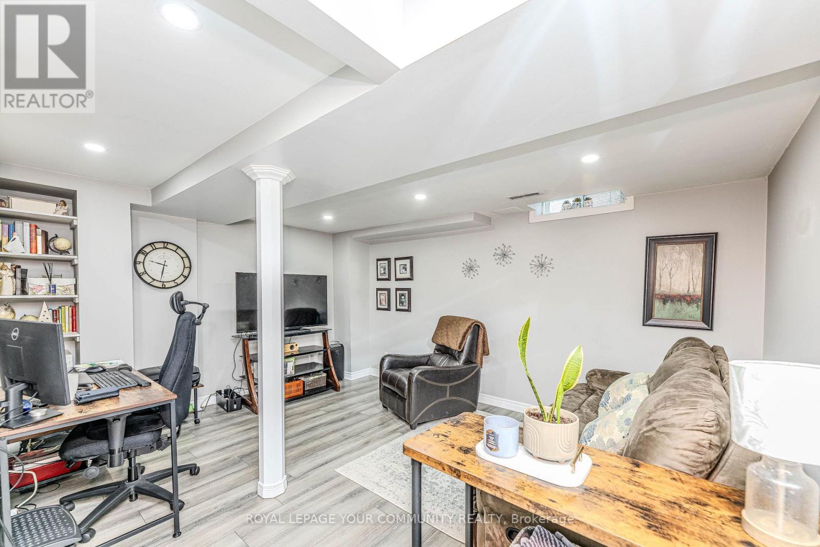 Photo 39 of 78 Tania Crescent, Vaughan ON