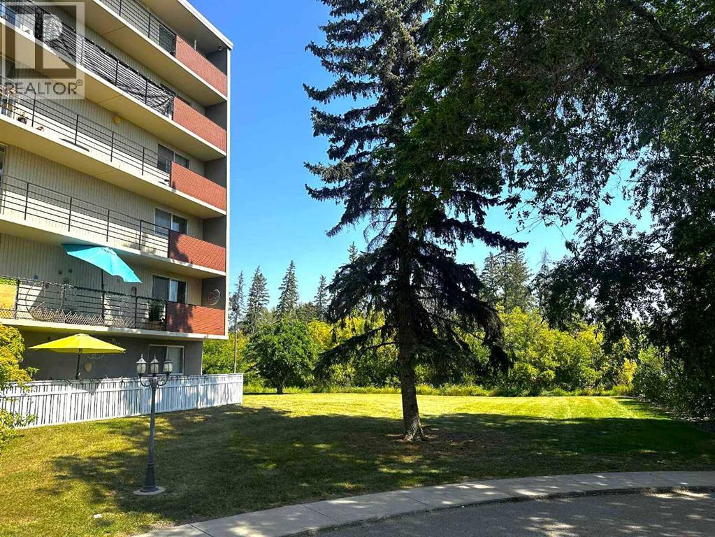 Photo 5 of 102 4700 55 Street, Red Deer AB