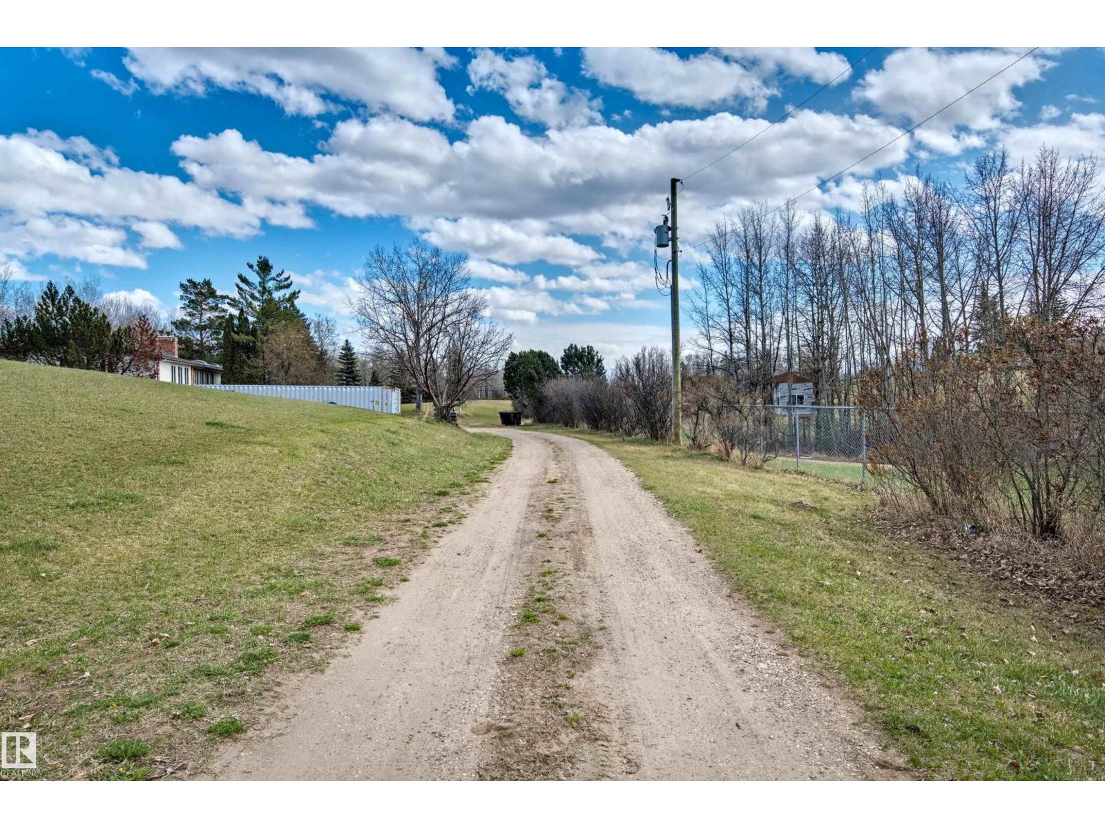Photo 57 of 17 26120 Twp Road 511, Rural Parkland County AB