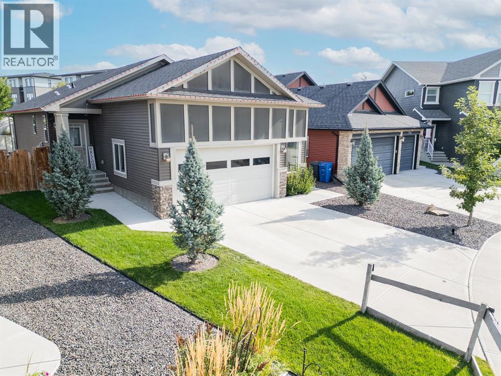 Photo 1 of 136 Drake Landing Gardens, Okotoks AB
