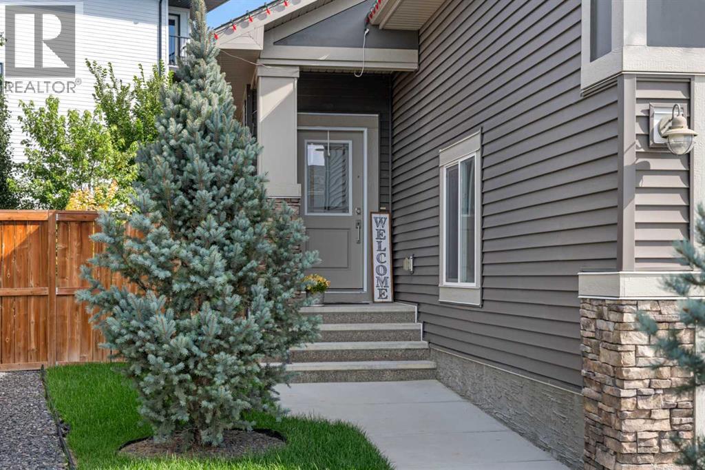 Photo 3 of 136 Drake Landing Gardens, Okotoks AB