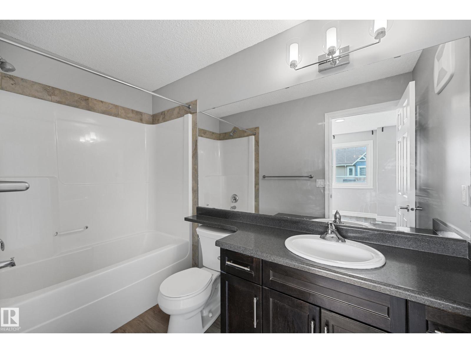 Photo 22 of 52 14621 121 St Nw, Edmonton AB