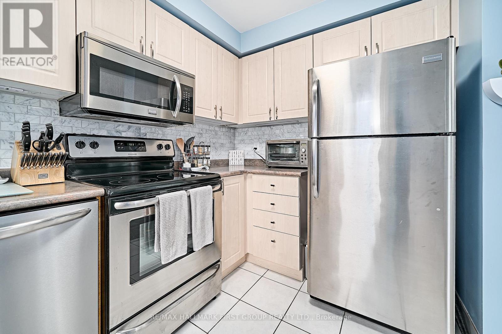 Photo 21 of 1089 Tilbury Street, Oshawa ON