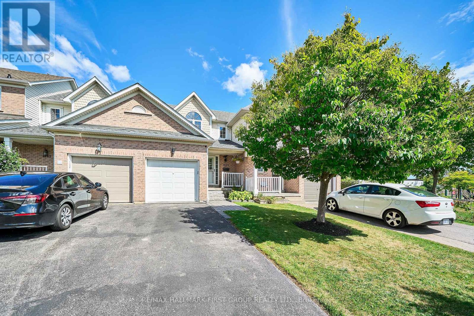 Photo 3 of 1089 Tilbury Street, Oshawa ON