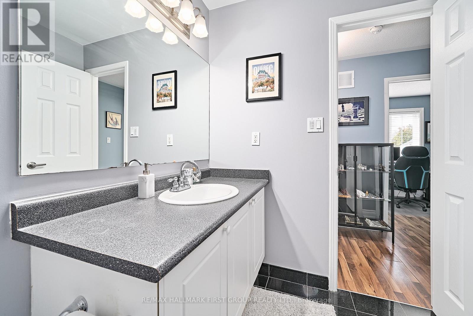 Photo 30 of 1089 Tilbury Street, Oshawa ON