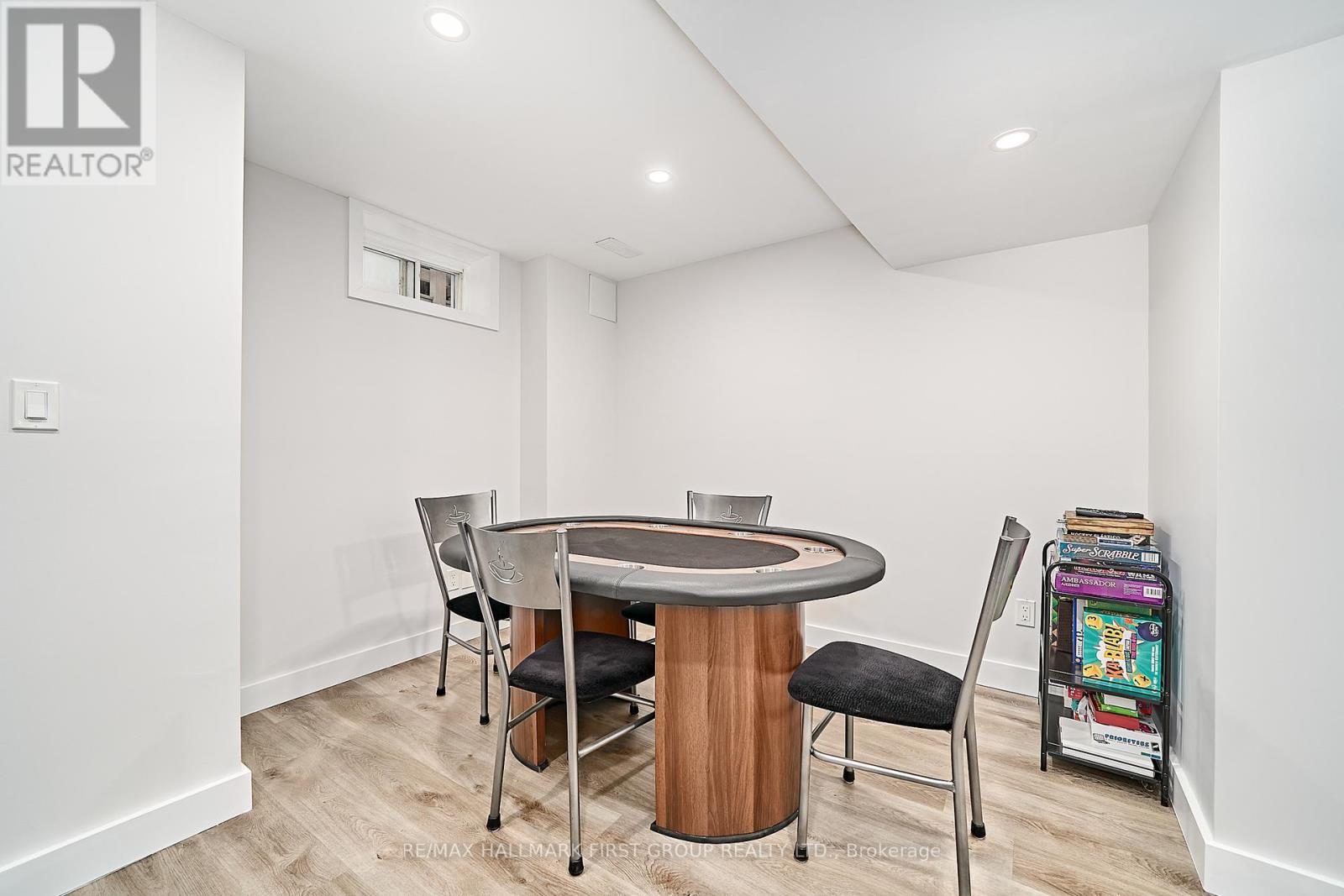 Photo 34 of 1089 Tilbury Street, Oshawa ON