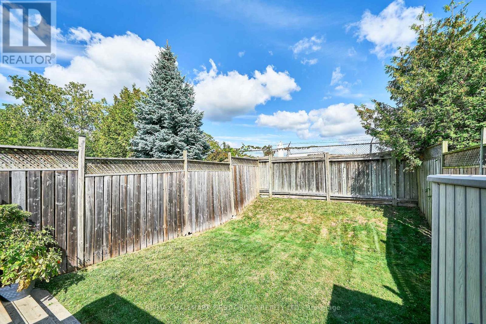 Photo 45 of 1089 Tilbury Street, Oshawa ON