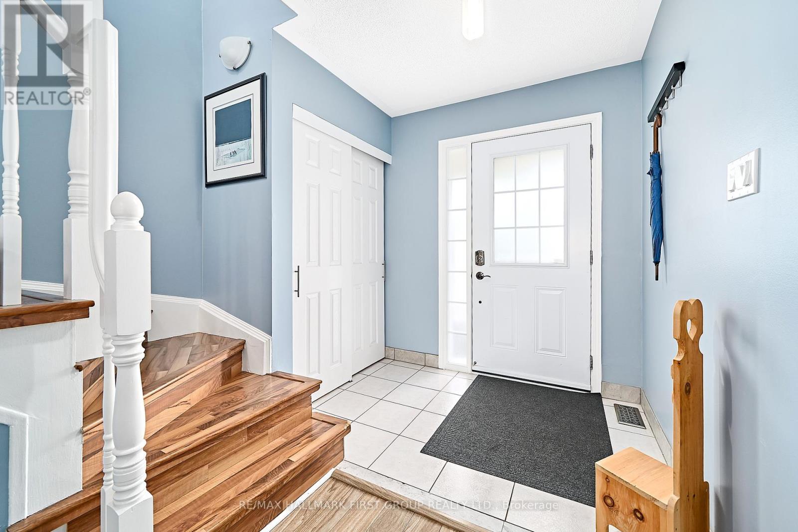 Photo 6 of 1089 Tilbury Street, Oshawa ON