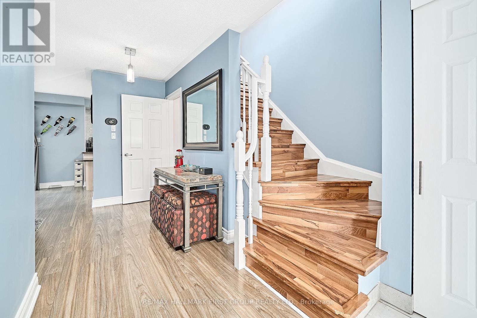 Photo 8 of 1089 Tilbury Street, Oshawa ON