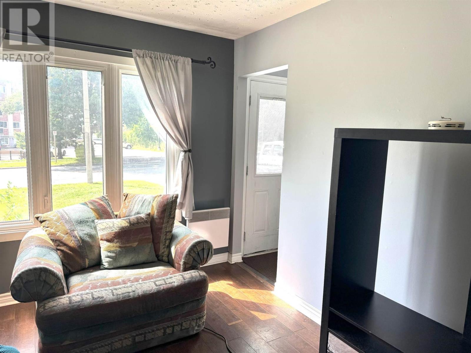 Photo 13 of 774 Pine St, Sault Ste Marie ON