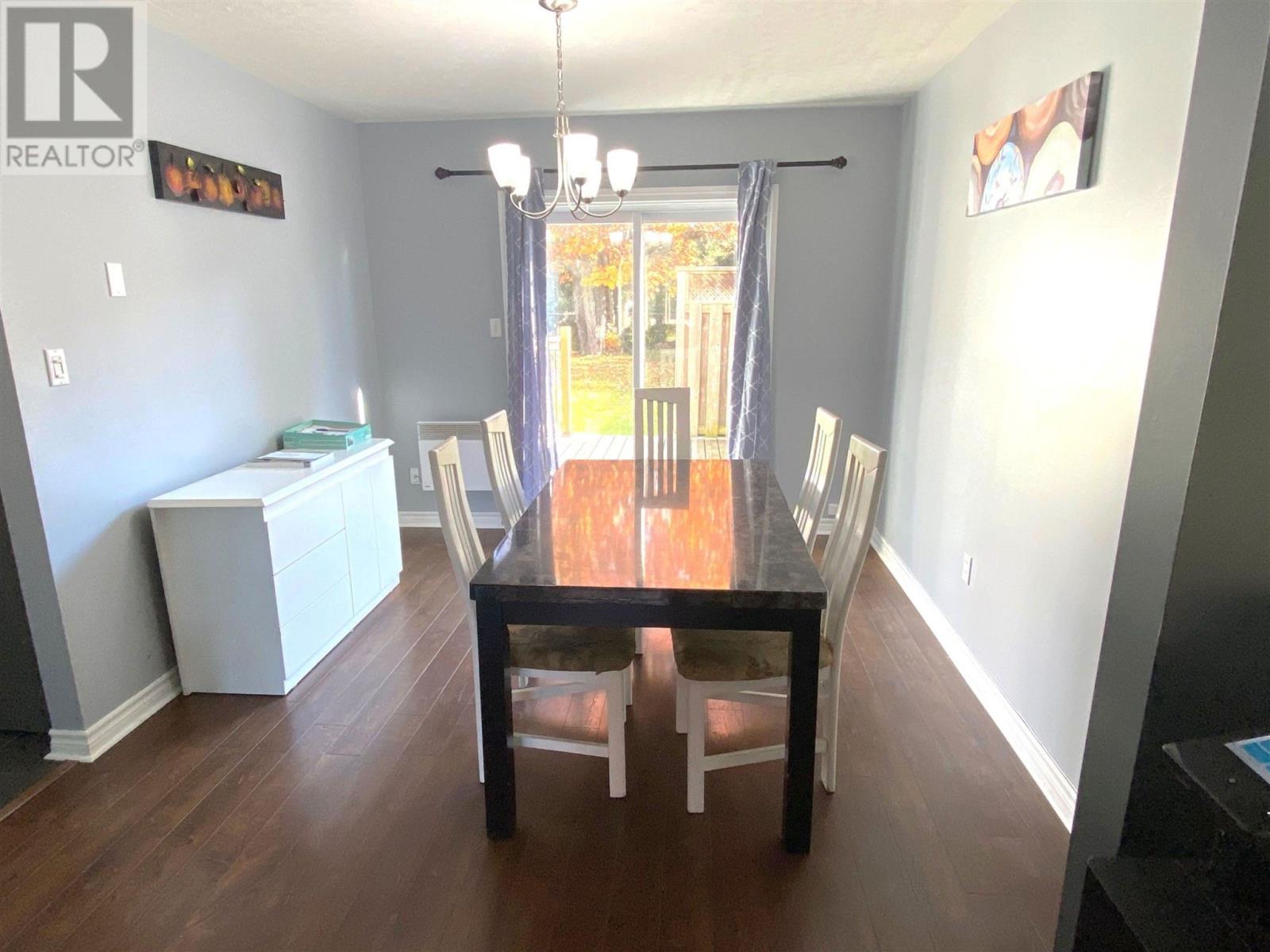 Photo 17 of 774 Pine St, Sault Ste Marie ON