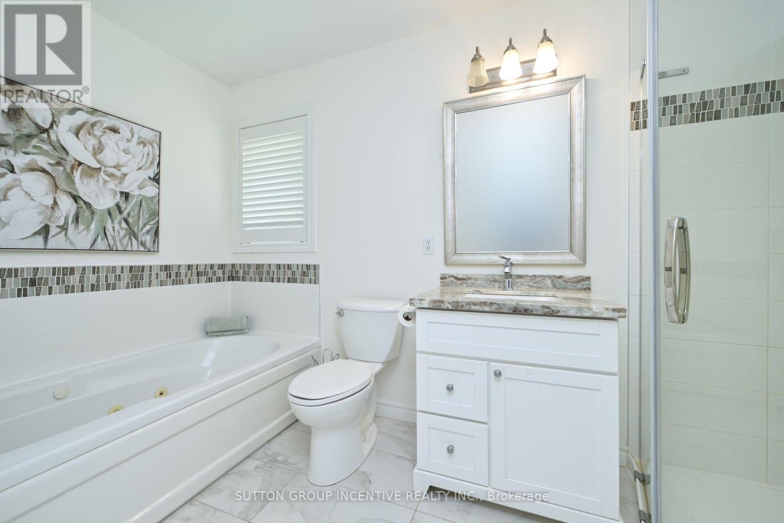 Photo 15 of 15 Sunset Boulevard, New Tecumseth ON